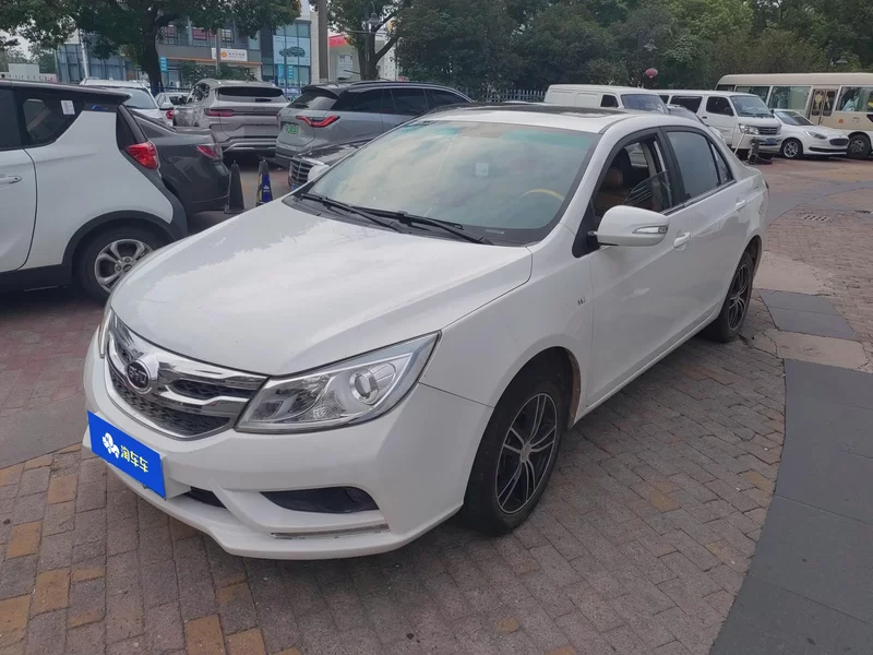 BYD SuRui 2016 car image 