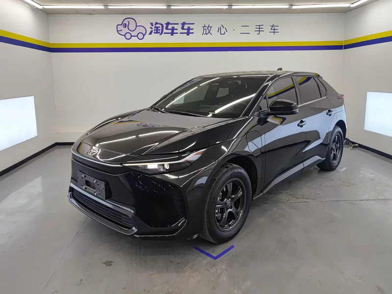 Toyota bZ4X 2023 汽车图片 