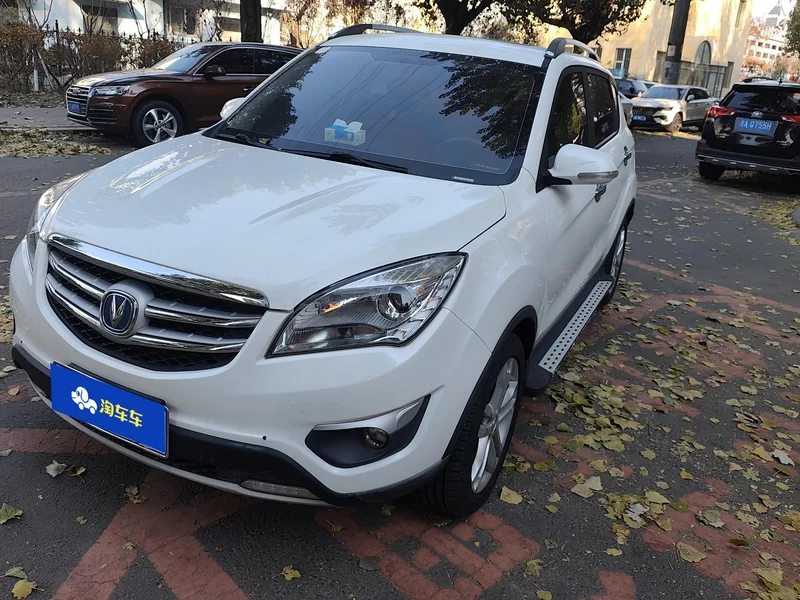 Changan CS35 2017 car image 