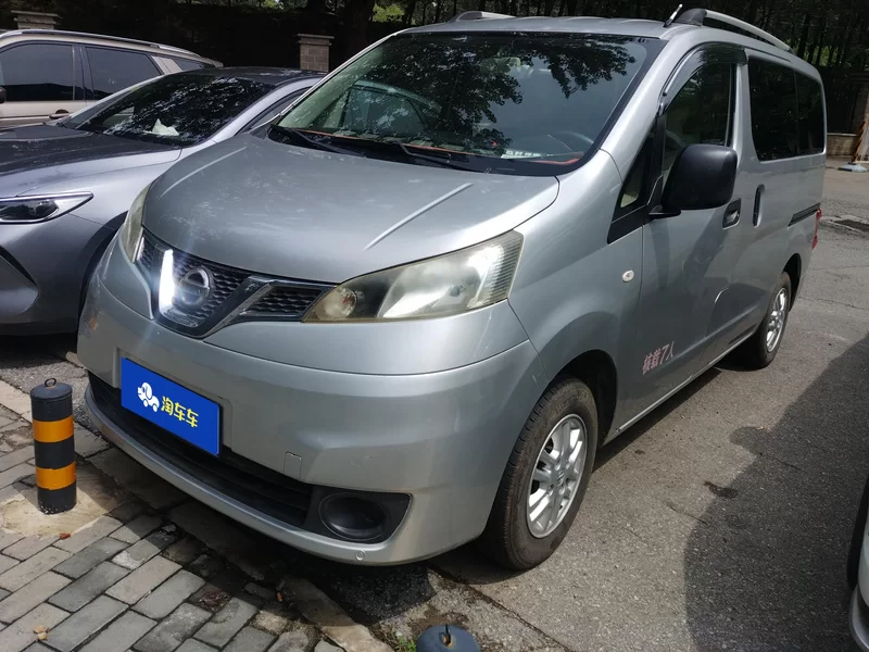 Nissan NV200 2016 汽车图片 