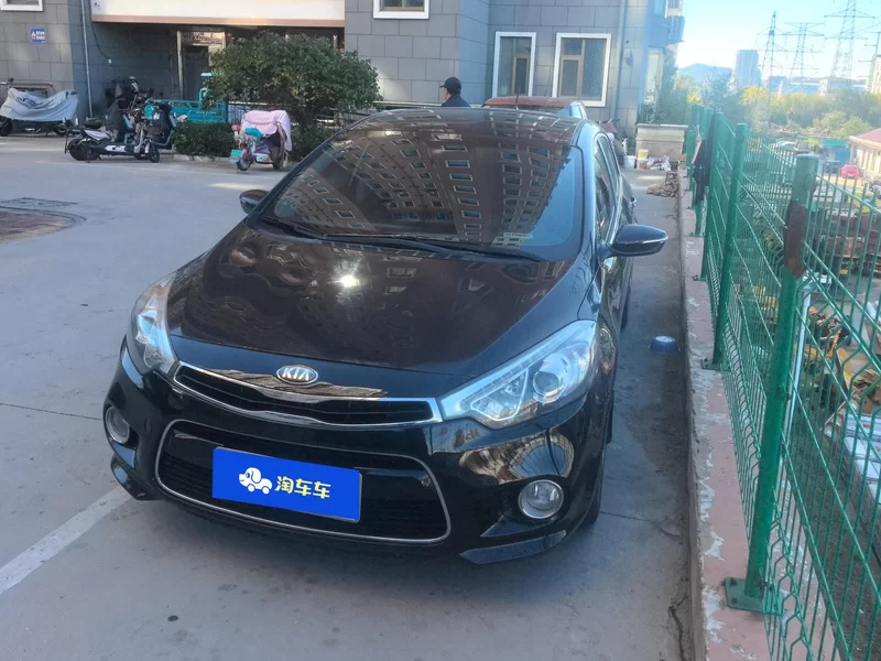 Kia Forte Koup 2015 汽车图片 