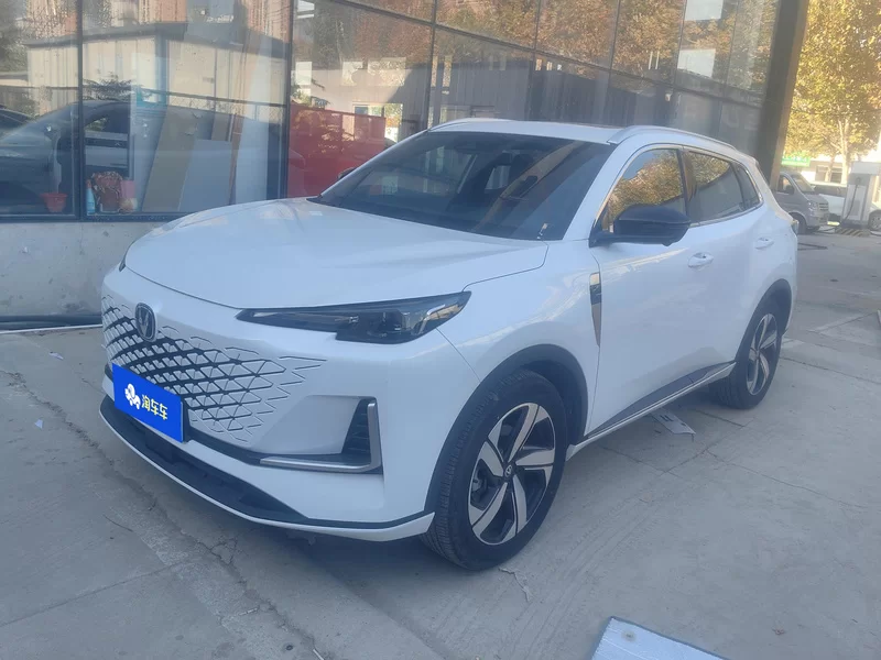 Changan CS55PLUS PHEV 2023 immagine di auto 