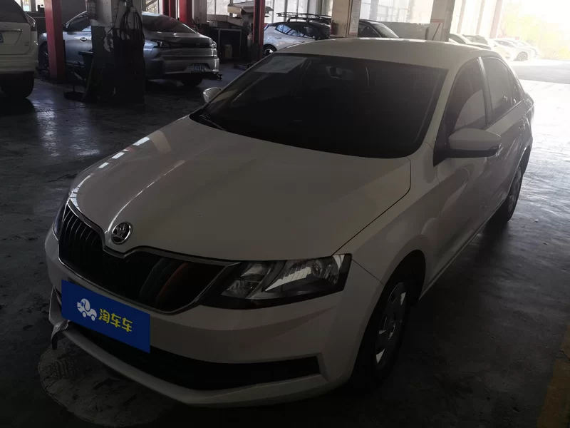 Skoda Rapid 2019 Skoda Rapid 2019 car image