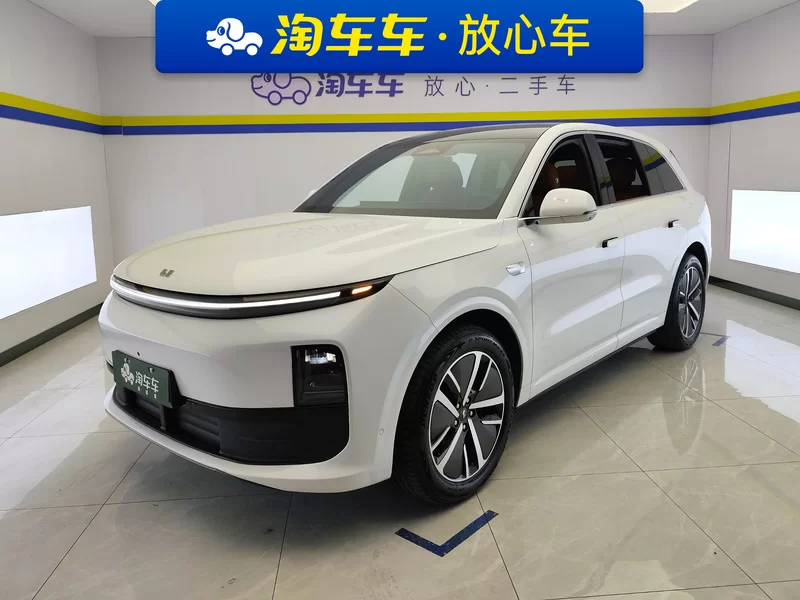 Li L6 2024 Li L6 2024 car image