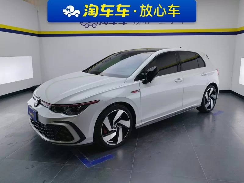 Volkswagen GolfGTI 2023 car image 