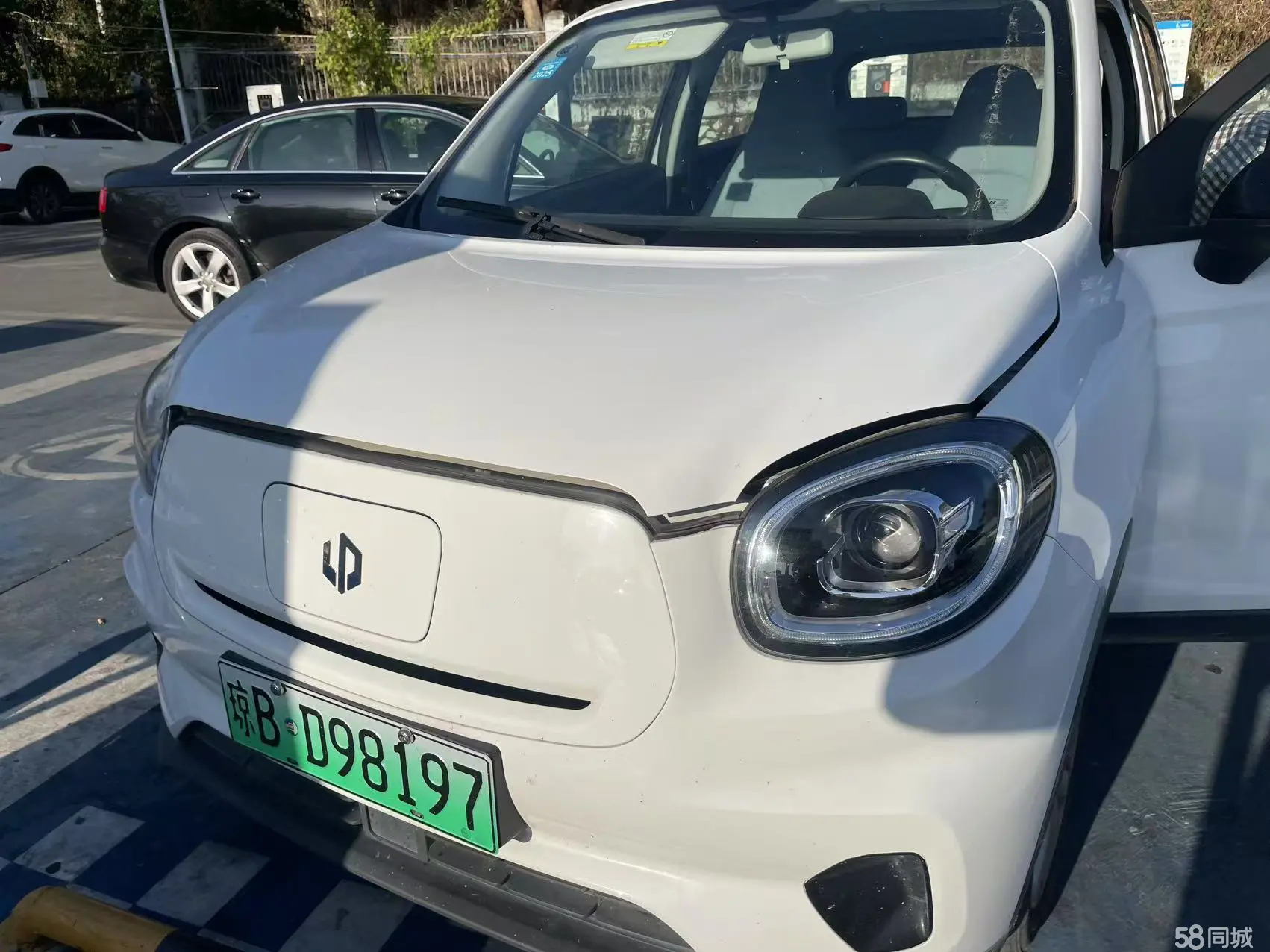 Leapmotor T03 2023 汽车图片 