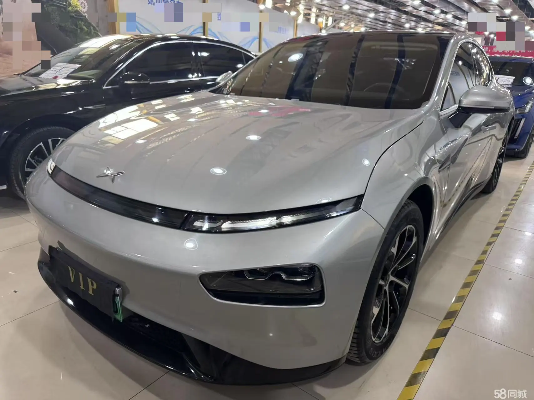 Xpeng P7 2023 汽车图片 