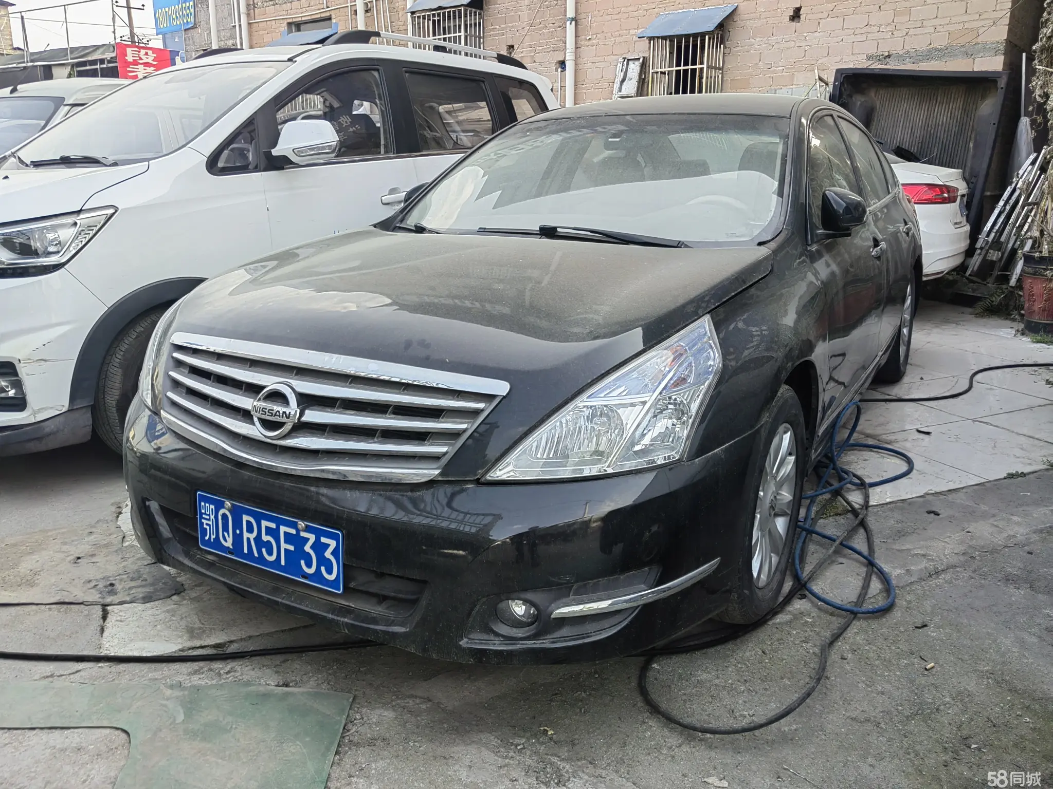 Nissan GT-R 2009 汽车图片 