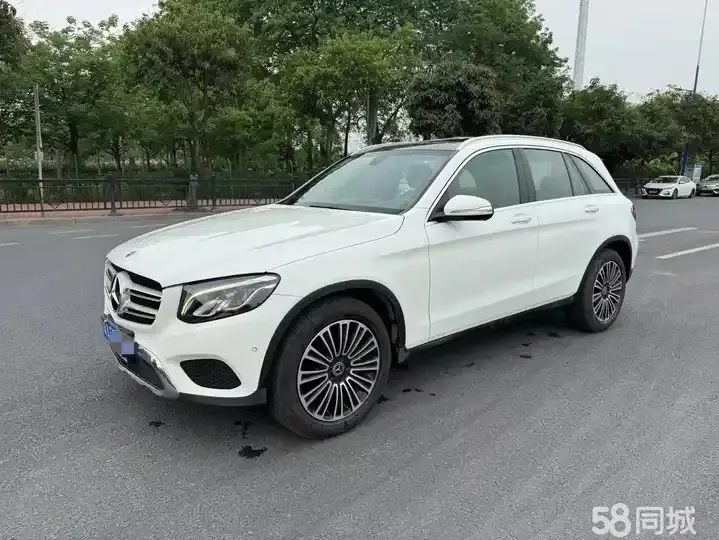 Mercedes-Benz GLC Class 2018 car image 