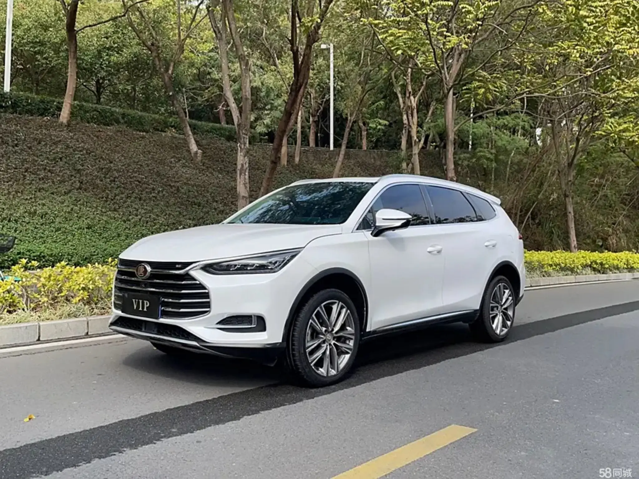 BYD Tang 2019 car image 