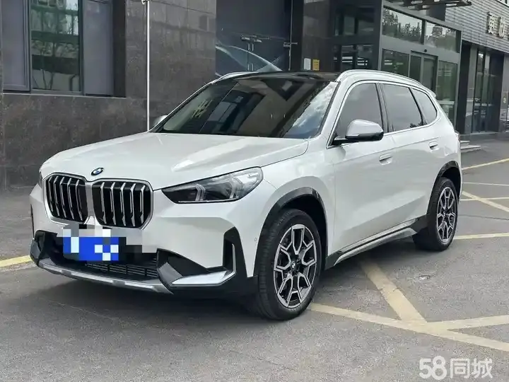 BMW X1 2023 car image 