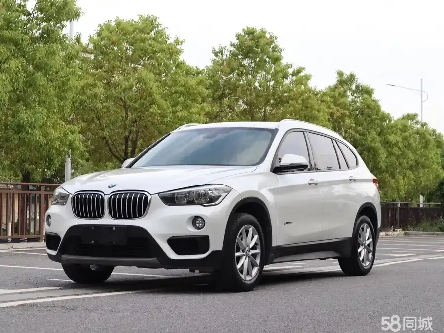 BMW X1 2018 BMW X1 2018 car image