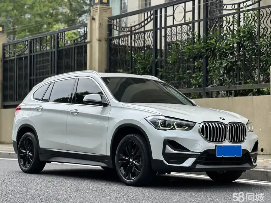 BMW X1 2021 car image 