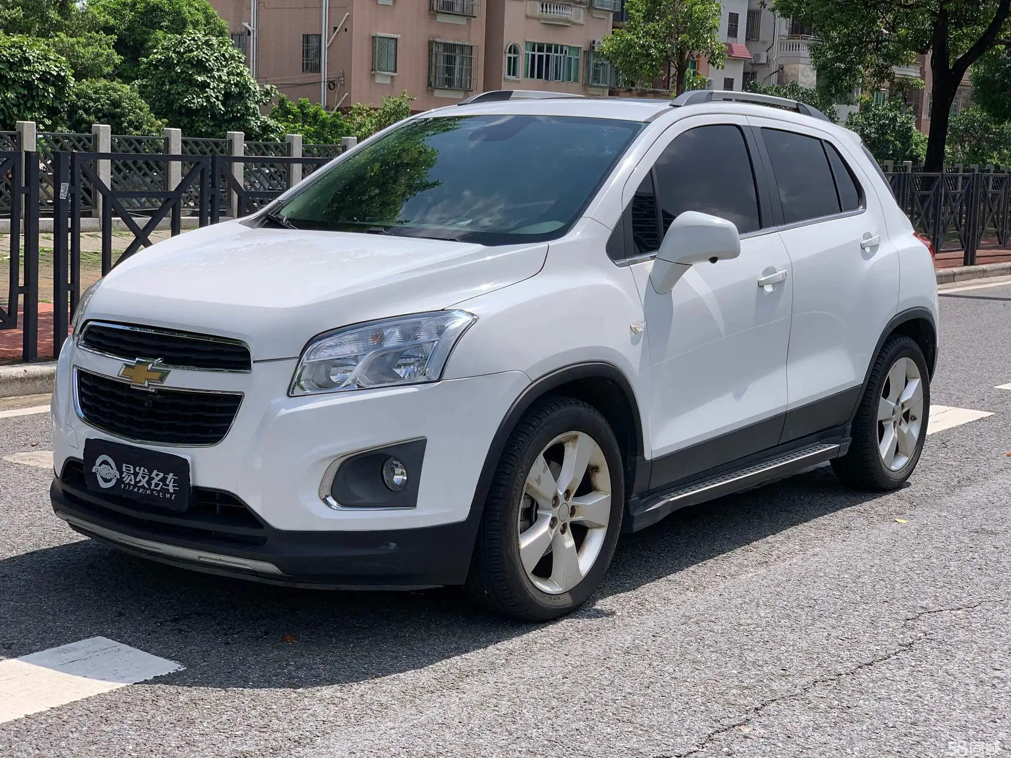 Chevrolet Tracker 2015 car image 