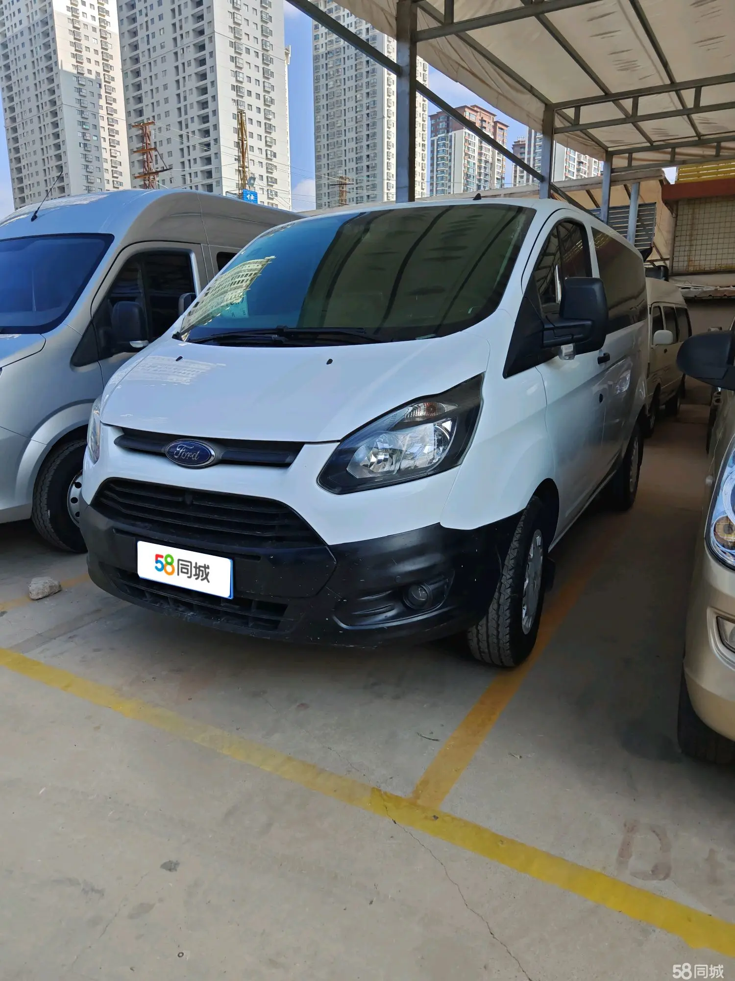Ford Transit 2018 car image 