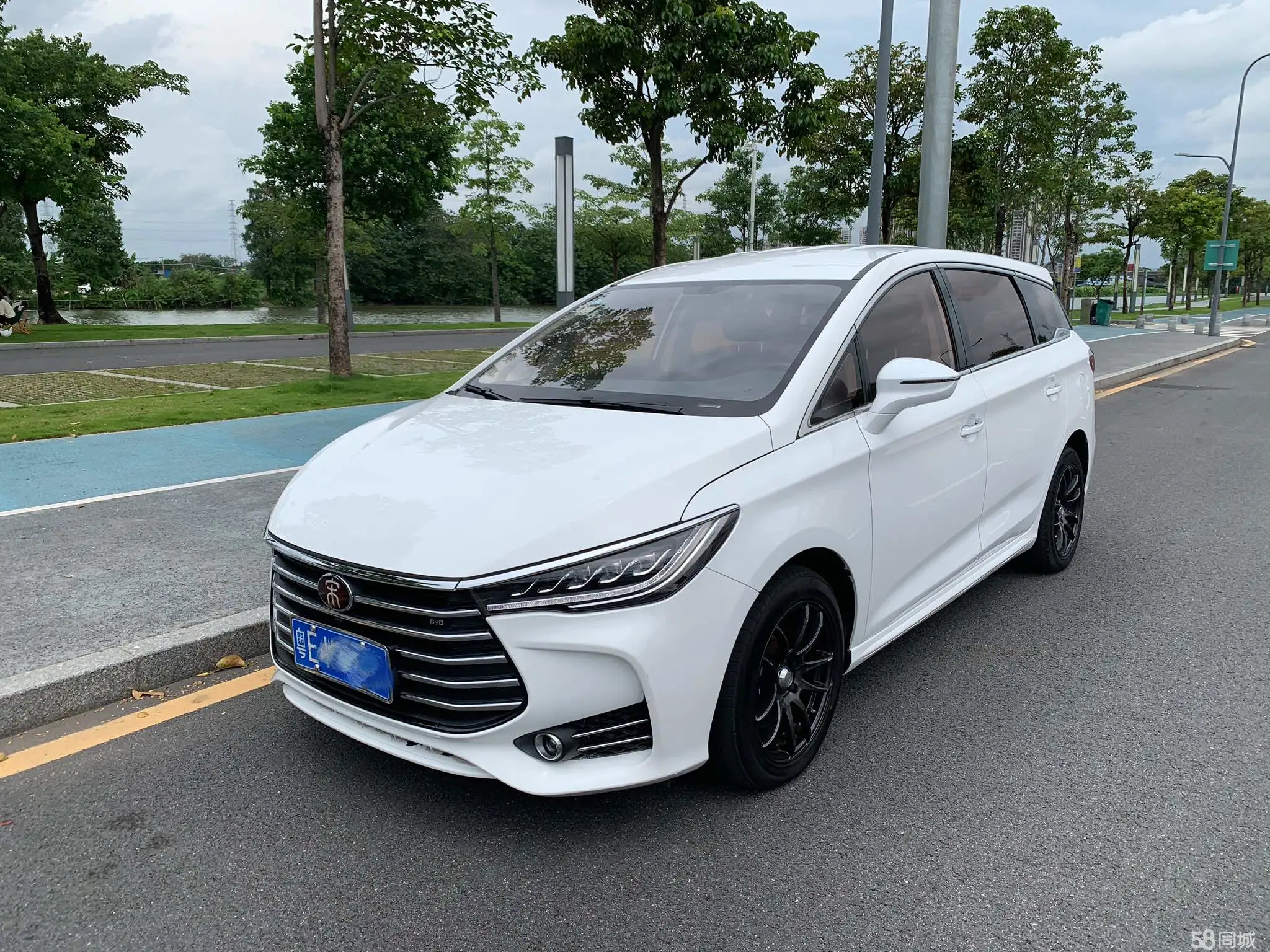 BYD Song MAX 2018 car image 