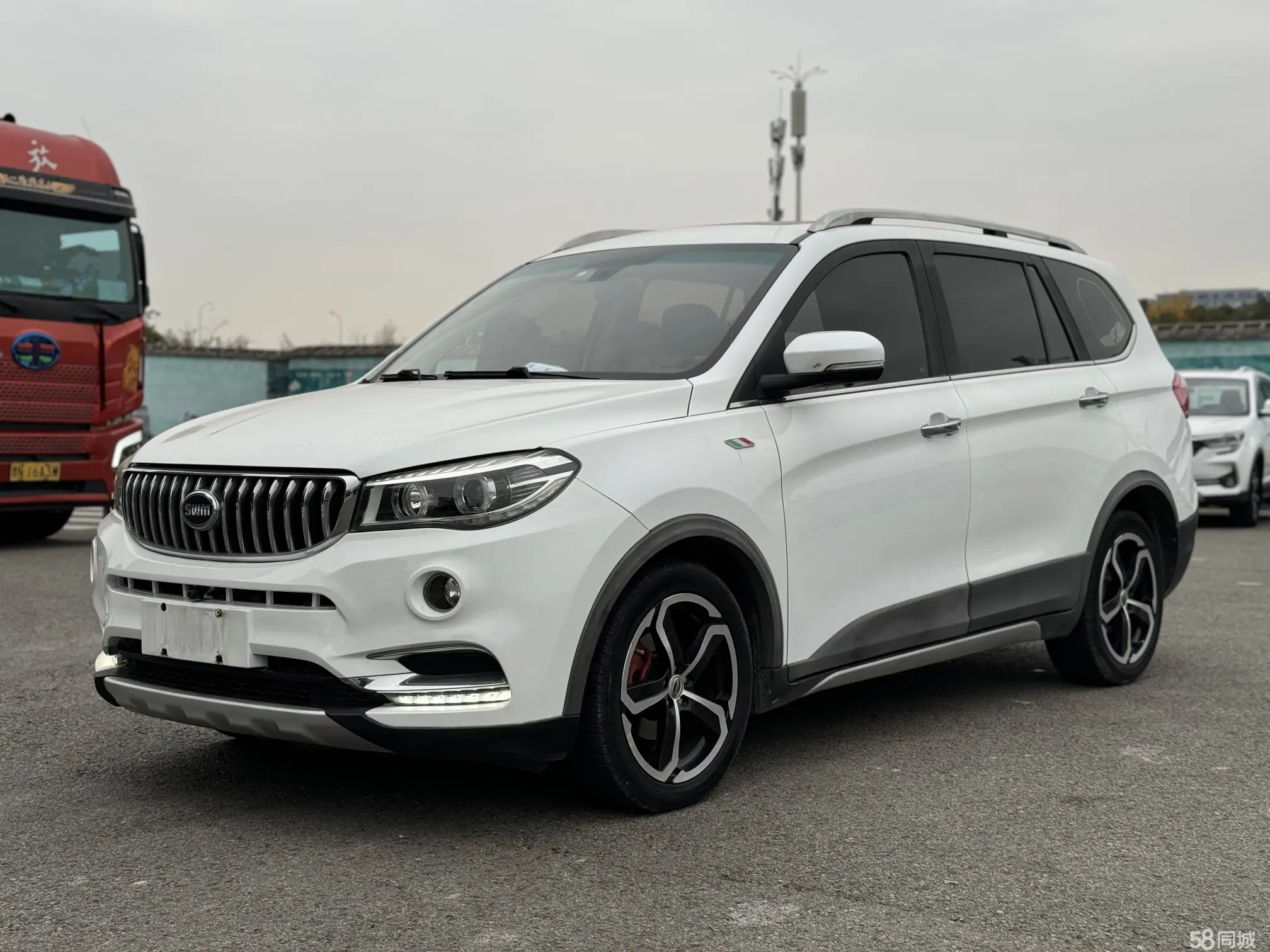 SWM X7 2018 SWM X7 2018 汽车图片