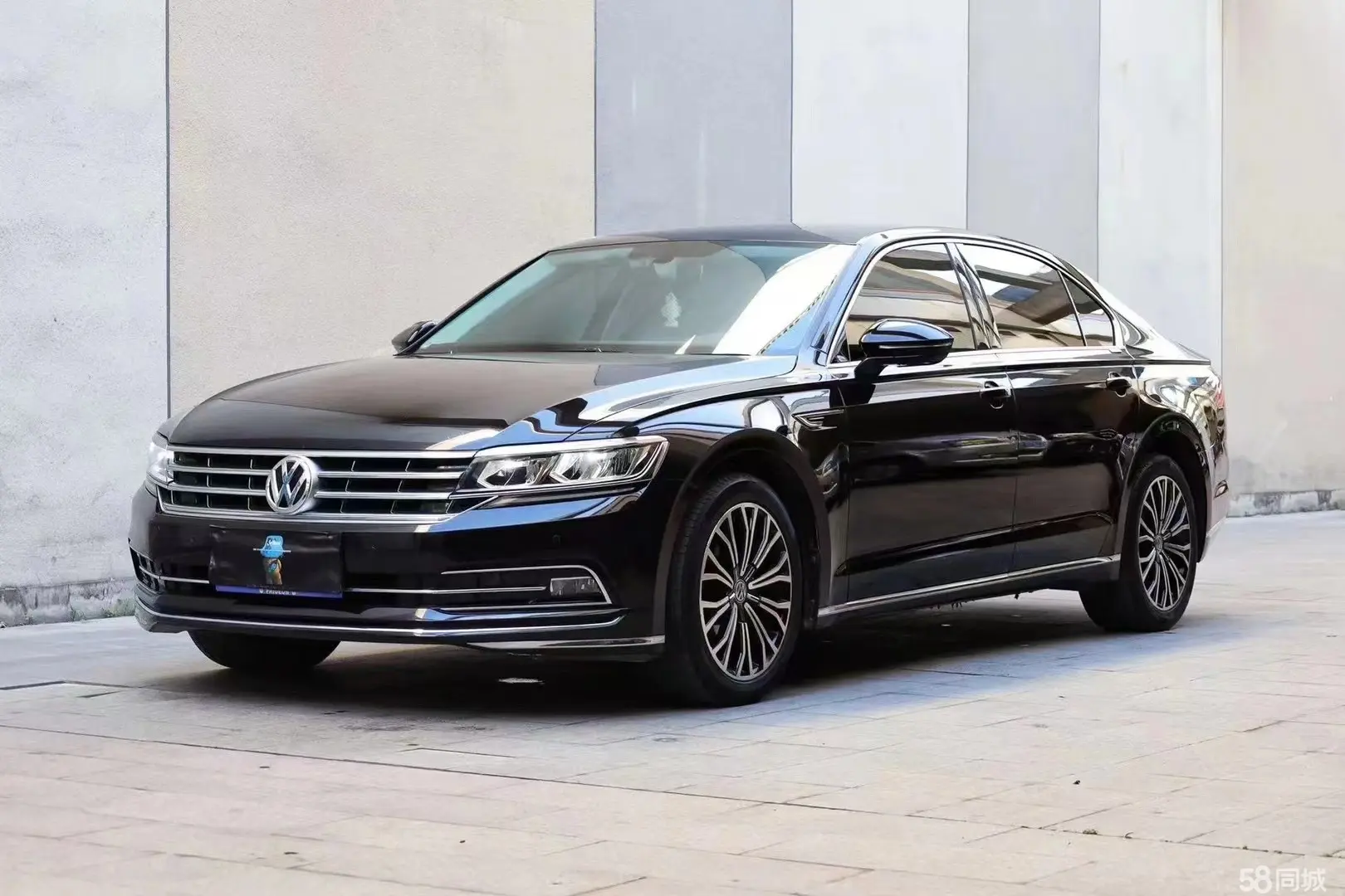 Volkswagen Phideon 2020 immagine di auto 