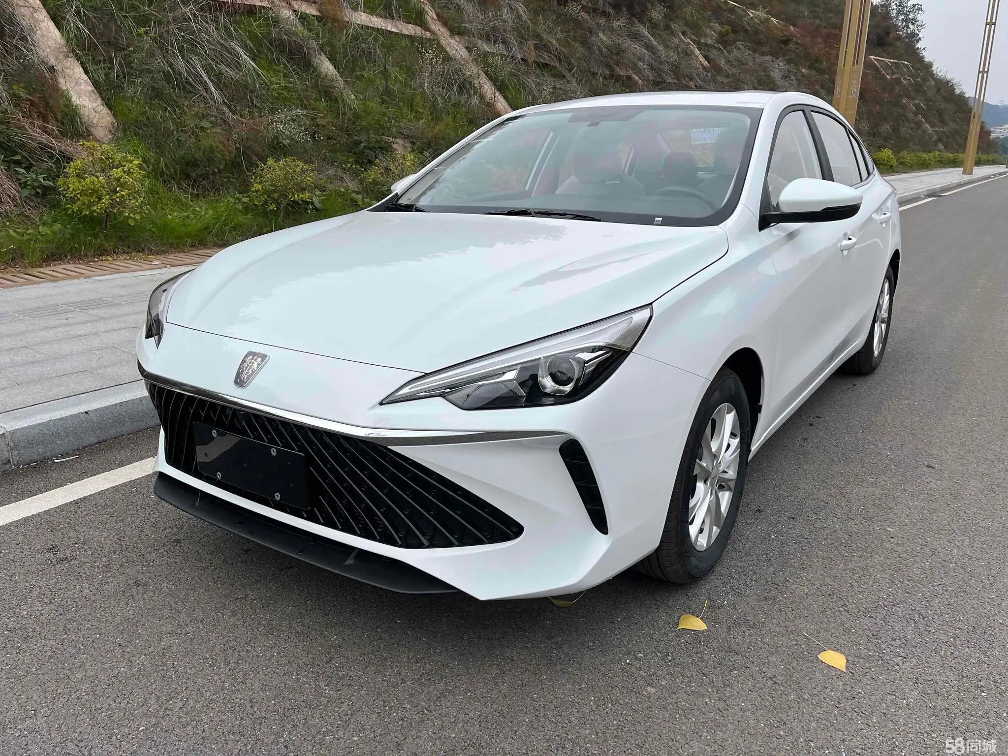 Roewe i5 2025 Roewe i5 2025 car image
