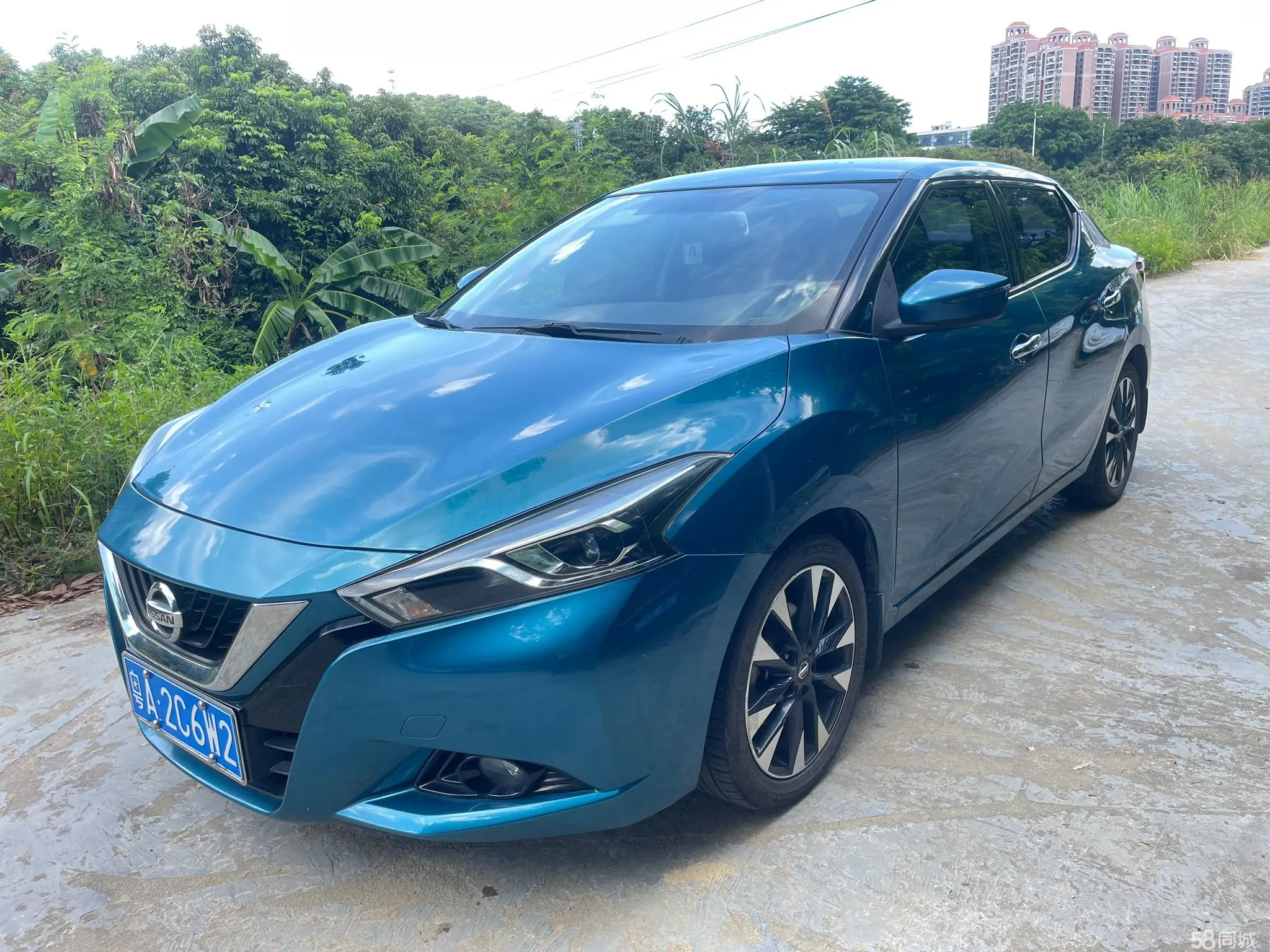 Nissan Lannia 2017 汽车图片 
