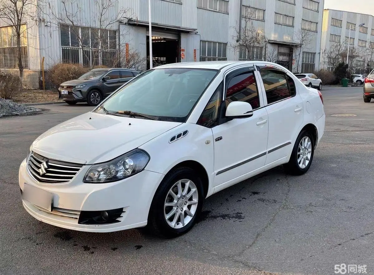 Suzuki SX4 Sedan 2012 imagem de carro 