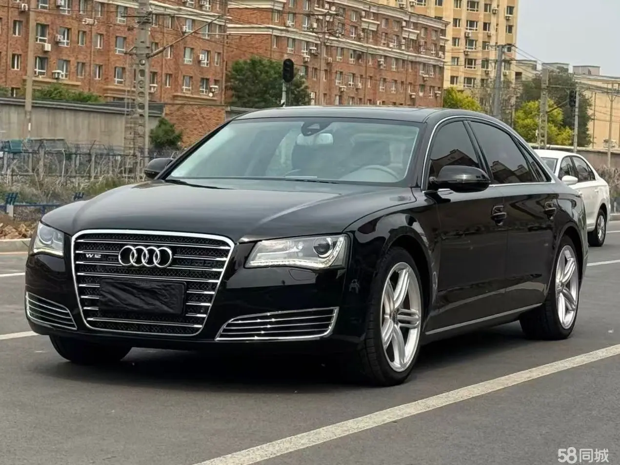 Audi A8 2012 car image 