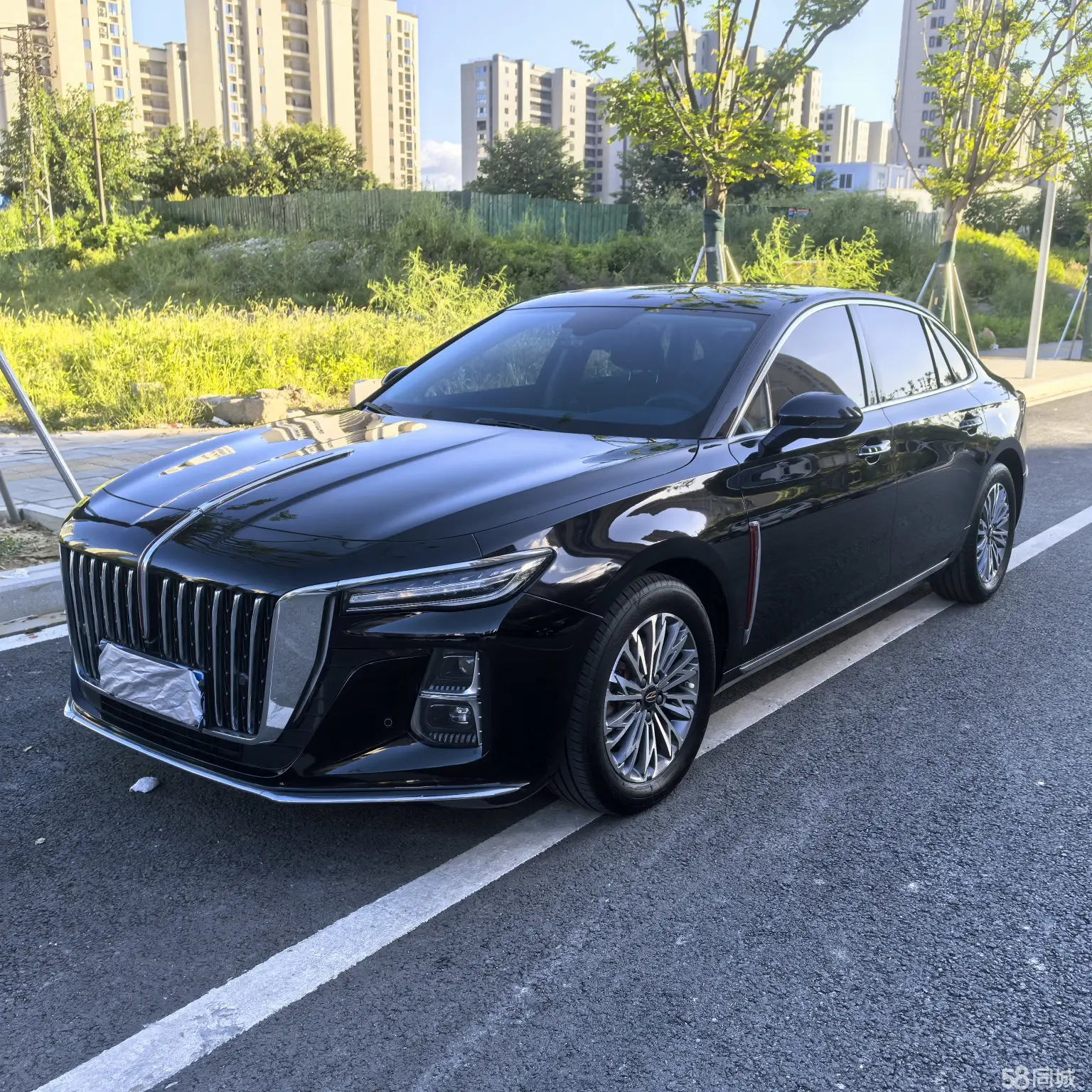 HongQi H5 2023 car image 