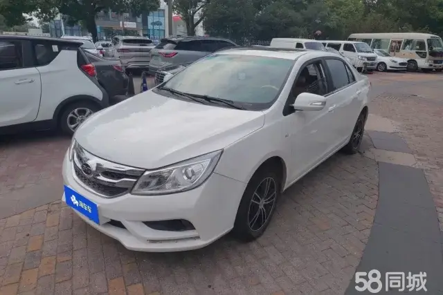 BYD SuRui 2016 car image 