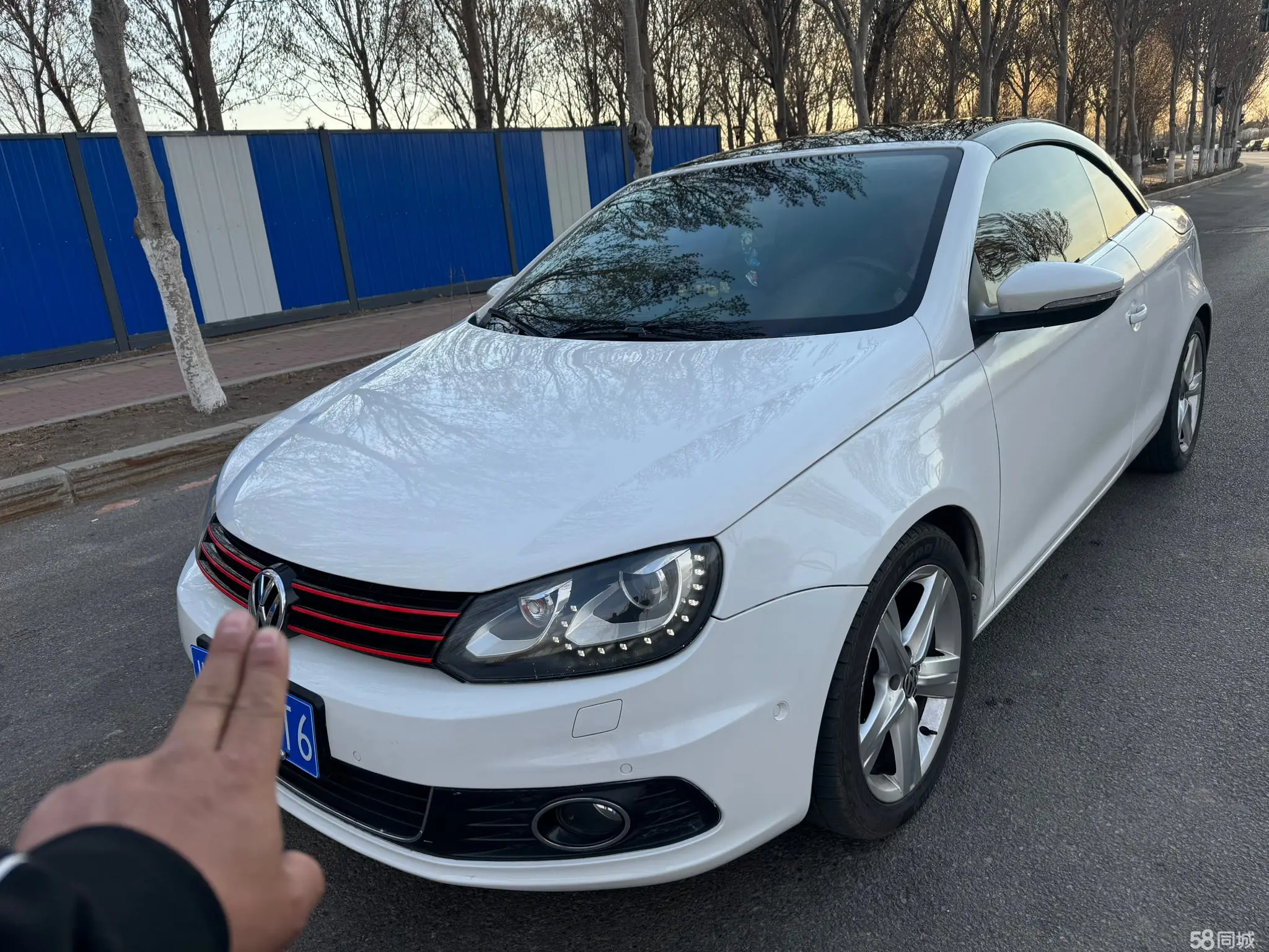 Volkswagen Eos 2011 immagine di auto 