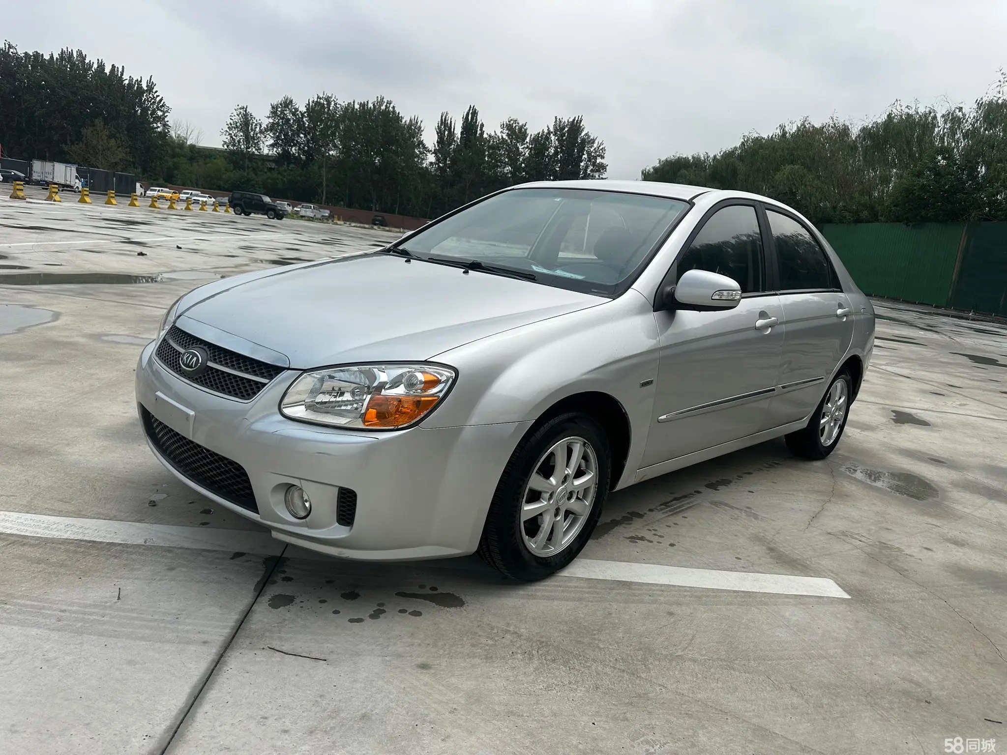 Kia Cerato 2012 汽车图片 