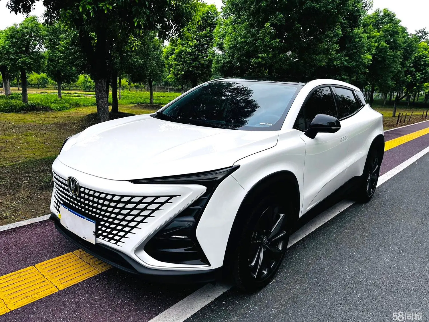 Changan UNI-T 2020 car image 