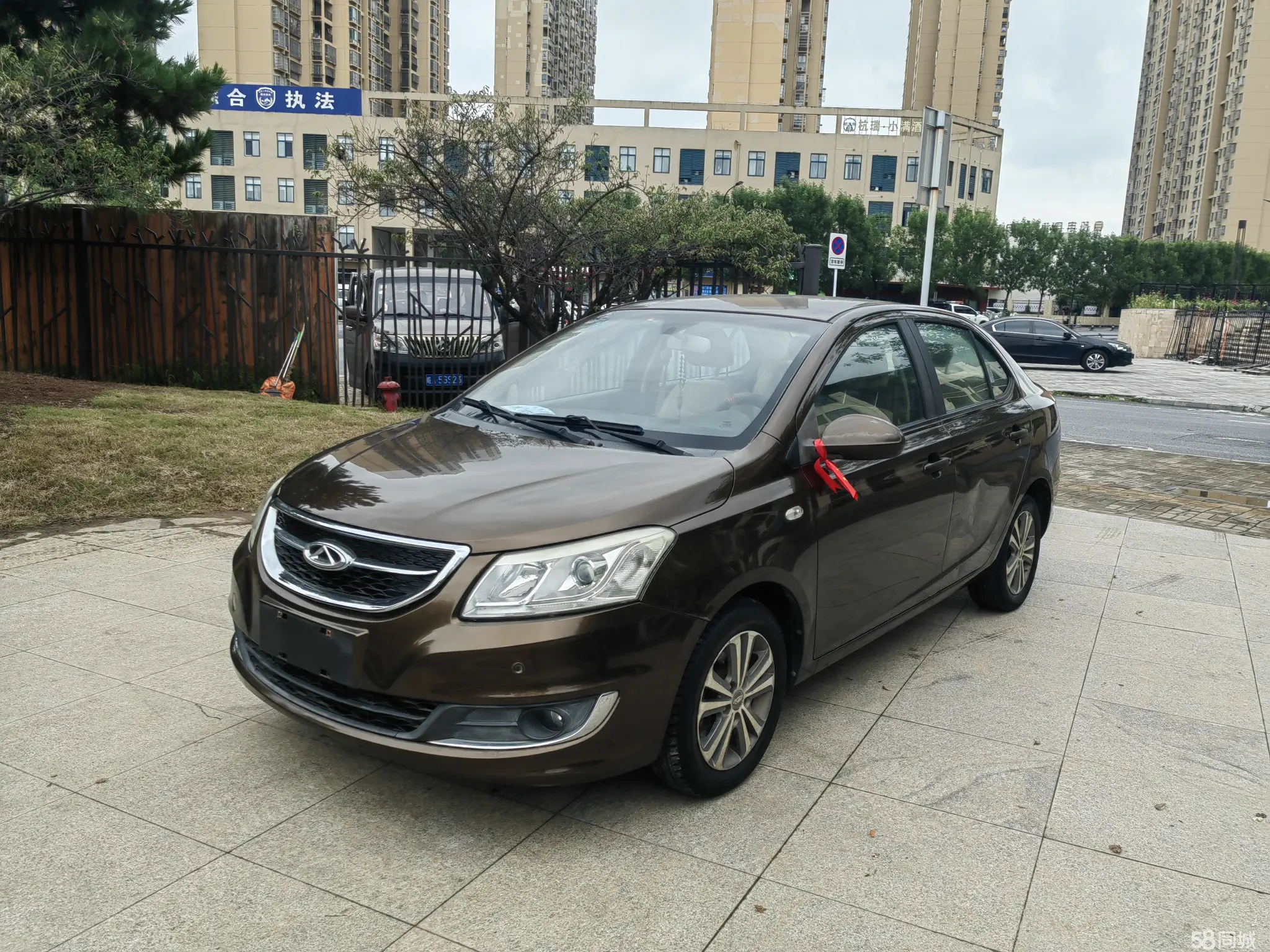 Chery E3 2015 car image 