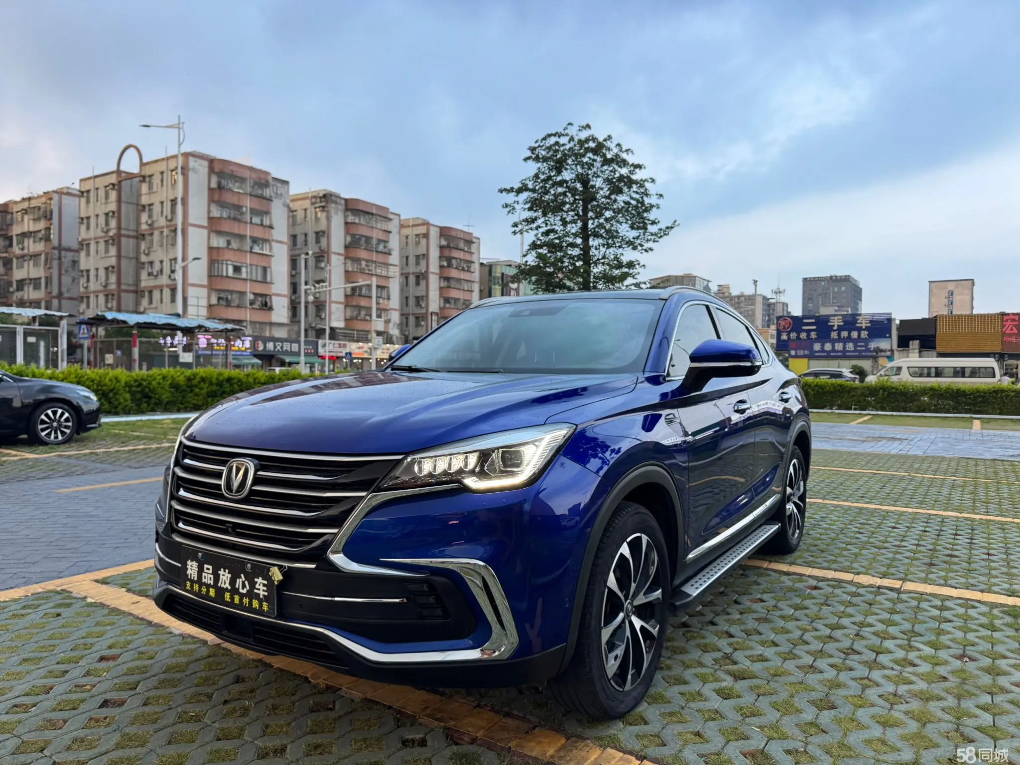 Changan CS85 Coupe 2019 car image 