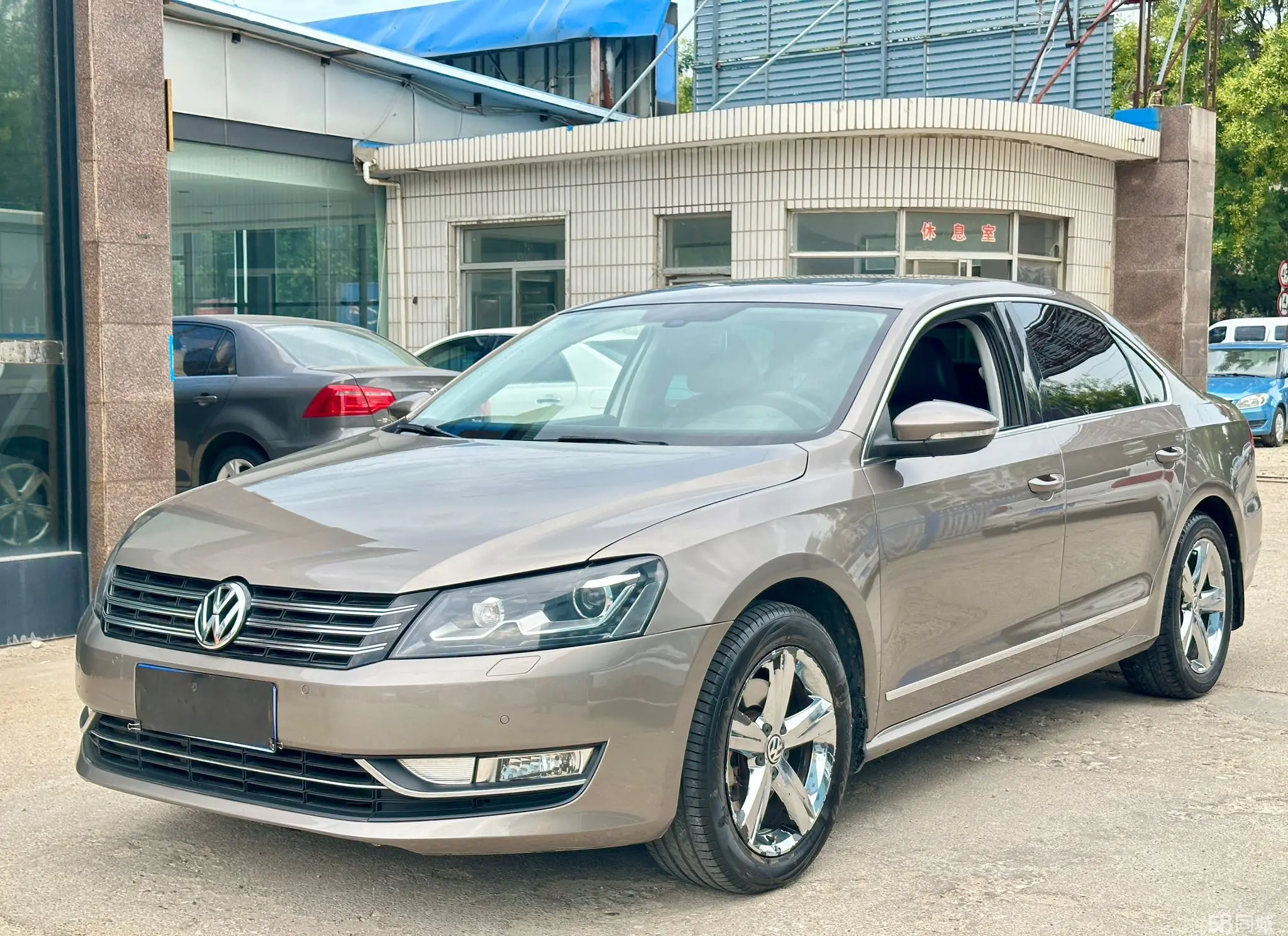 Volkswagen Passat 2015 Volkswagen Passat 2015 car image