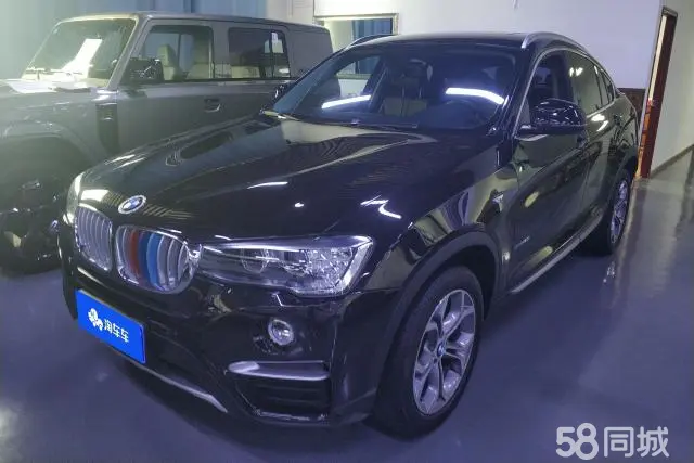 BMW X4 2017 BMW X4 2017 car image