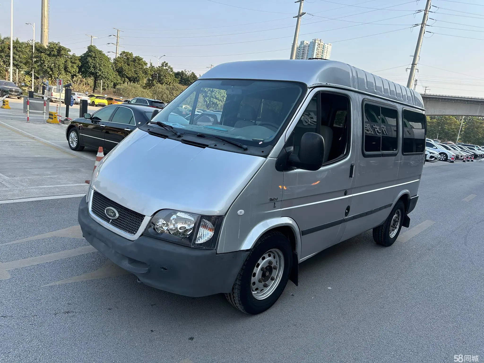 Ford Transit Classic 2011 car image 