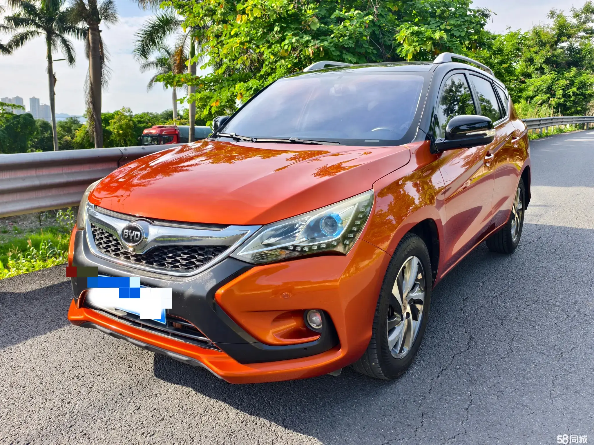 BYD Song 2016 BYD Song 2016 car image