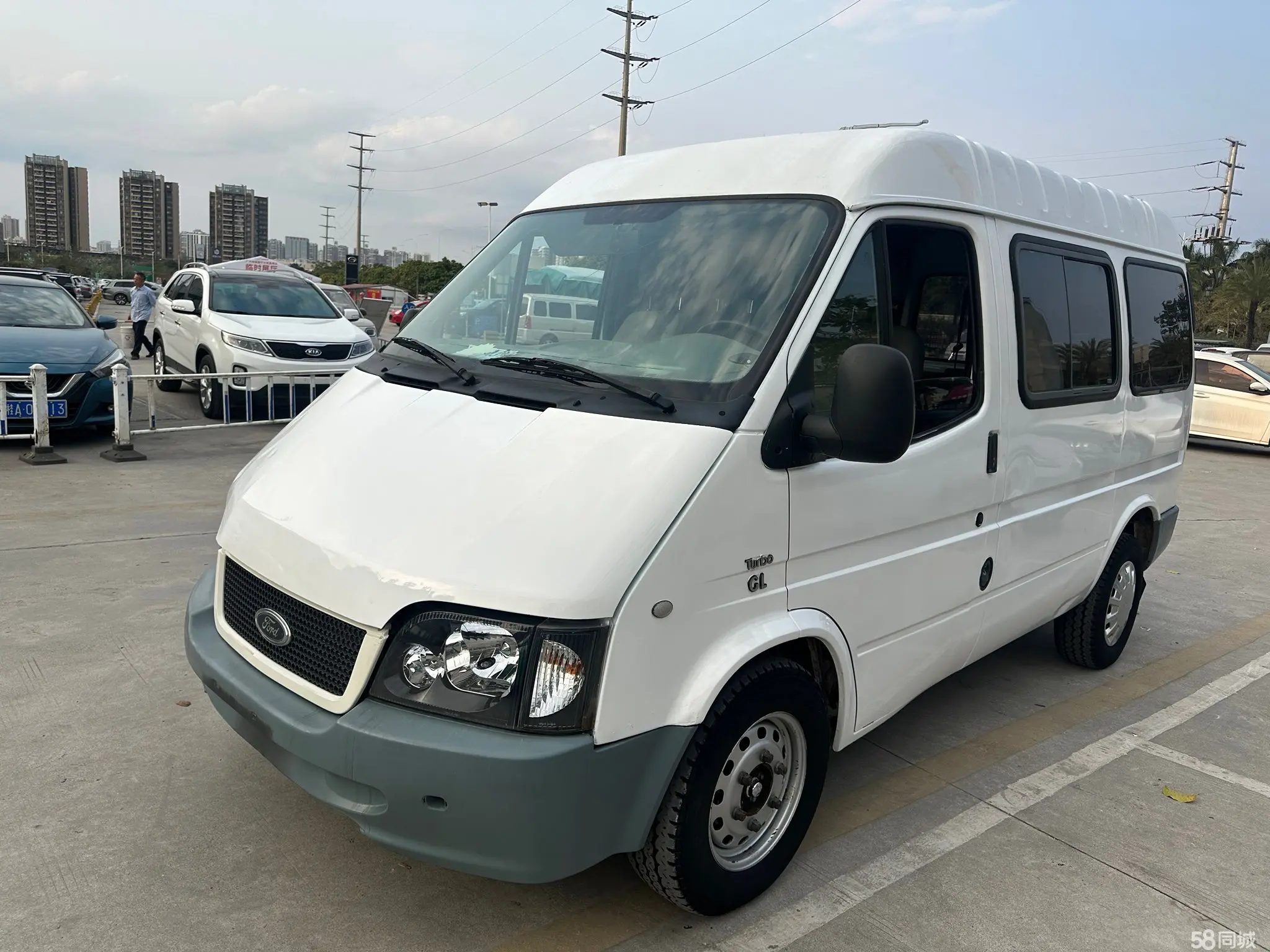 Ford Transit Classic 2016 car image 
