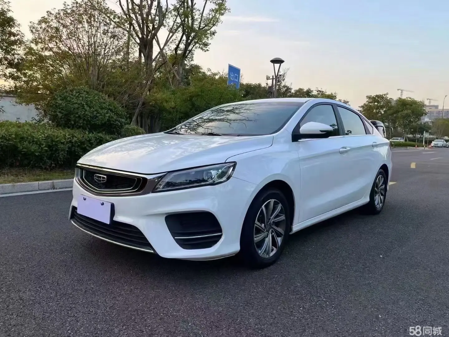 GEELY Binray 2019 GEELY Binray 2019 immagine di auto