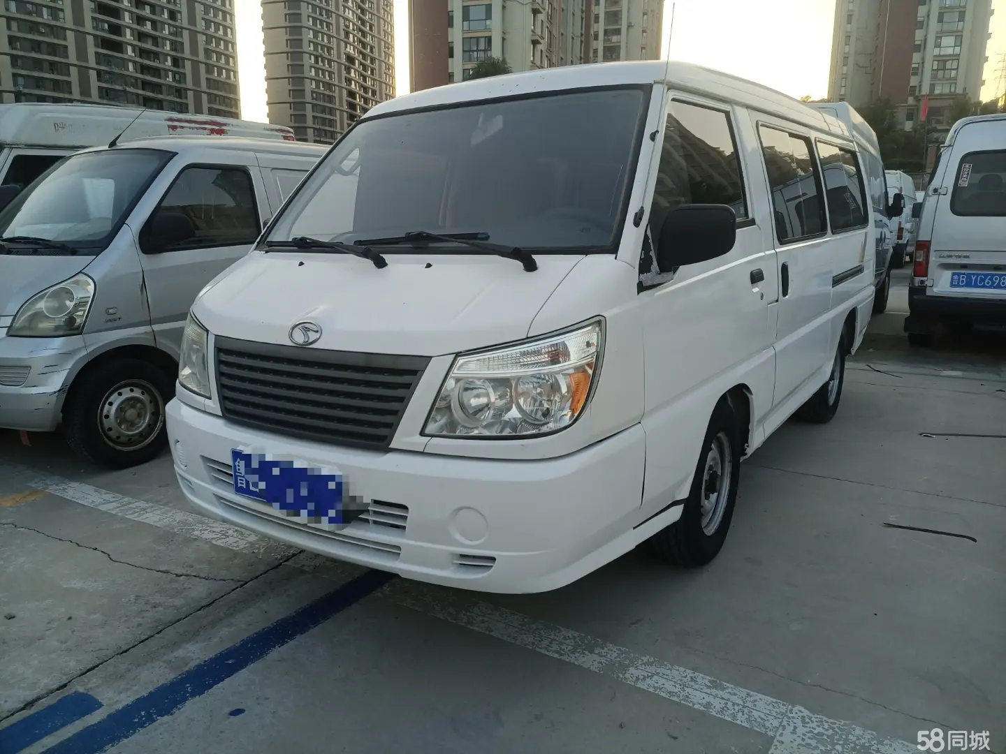 Soueast Delica 2015 汽车图片 