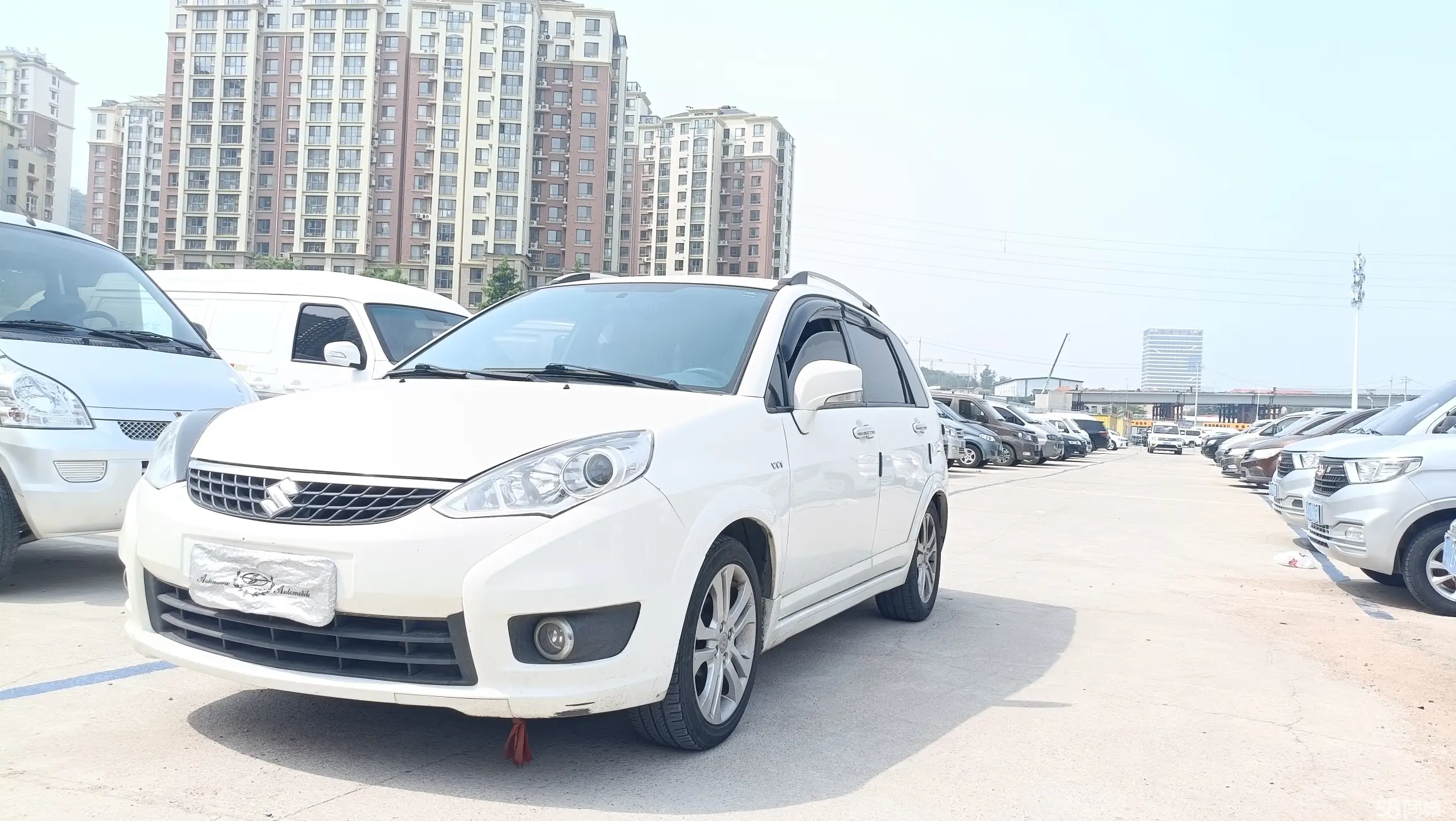 Suzuki Liana A6 2016 immagine di auto 