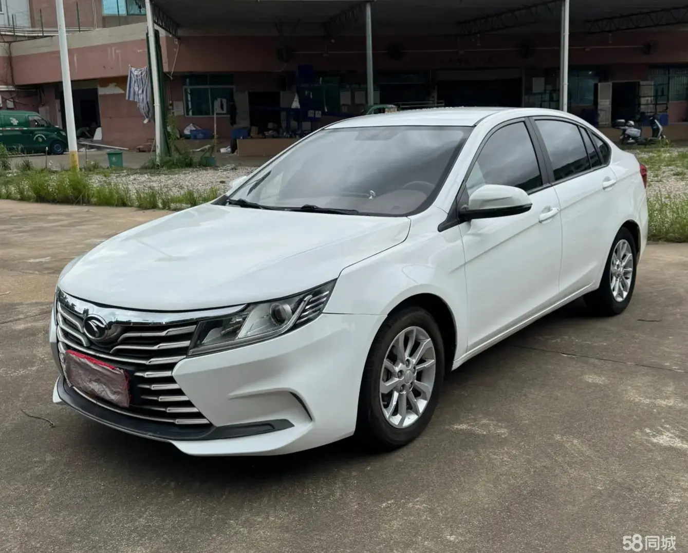 Soueast A5 Wing Dance 2020 Soueast A5 Wing Dance 2020 car image