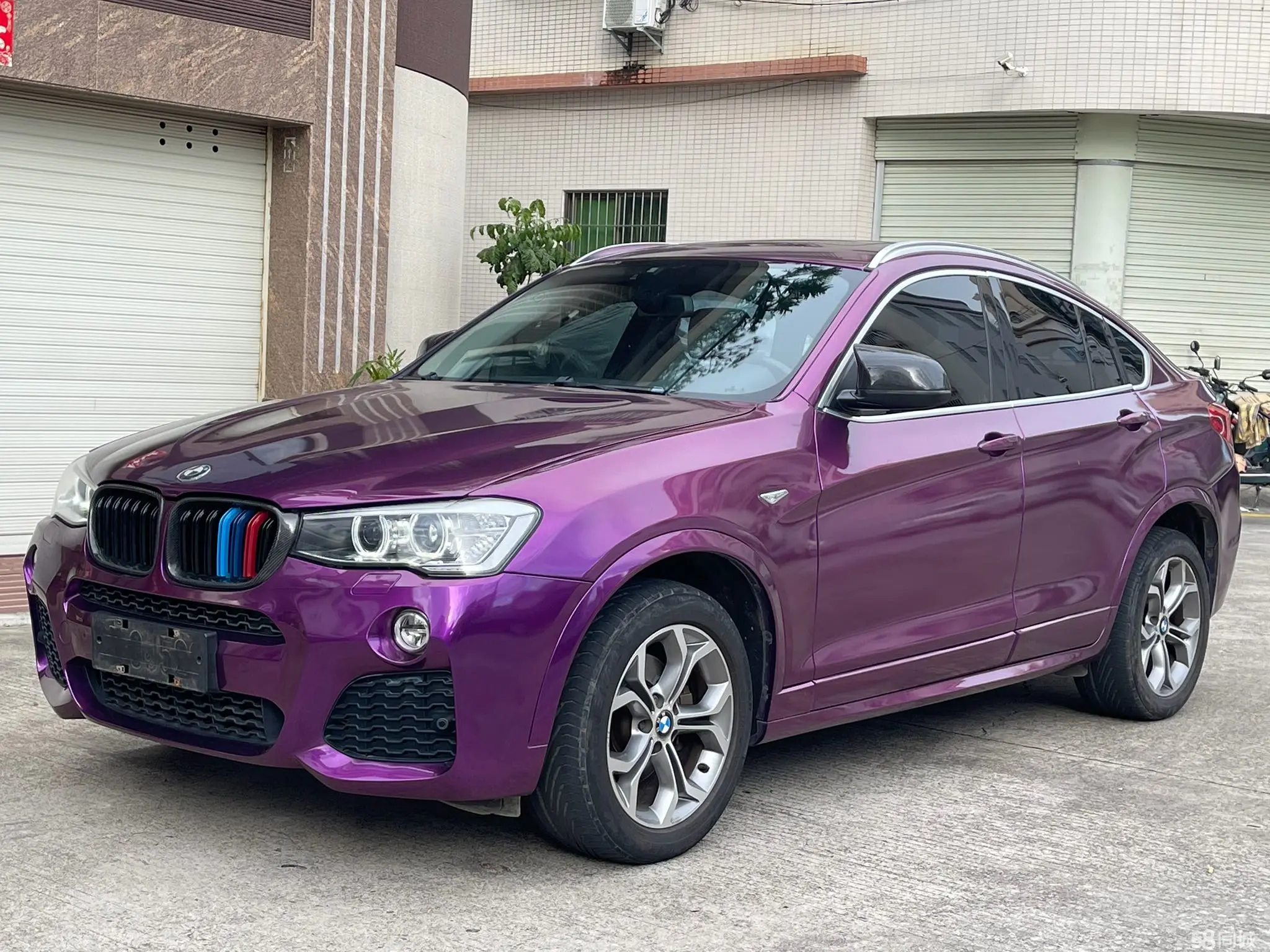 BMW X4 2016 BMW X4 2016 car image
