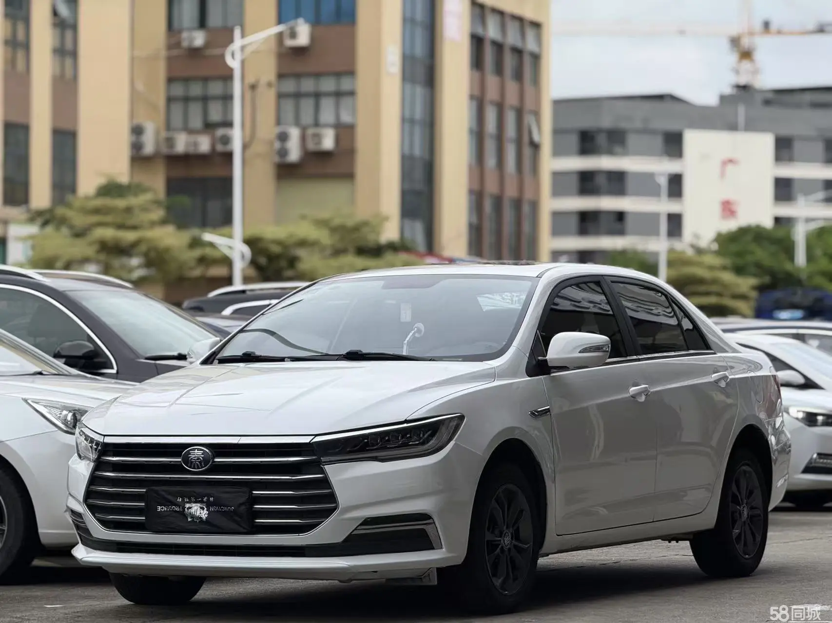 BYD Qin 2019 BYD Qin 2019 car image
