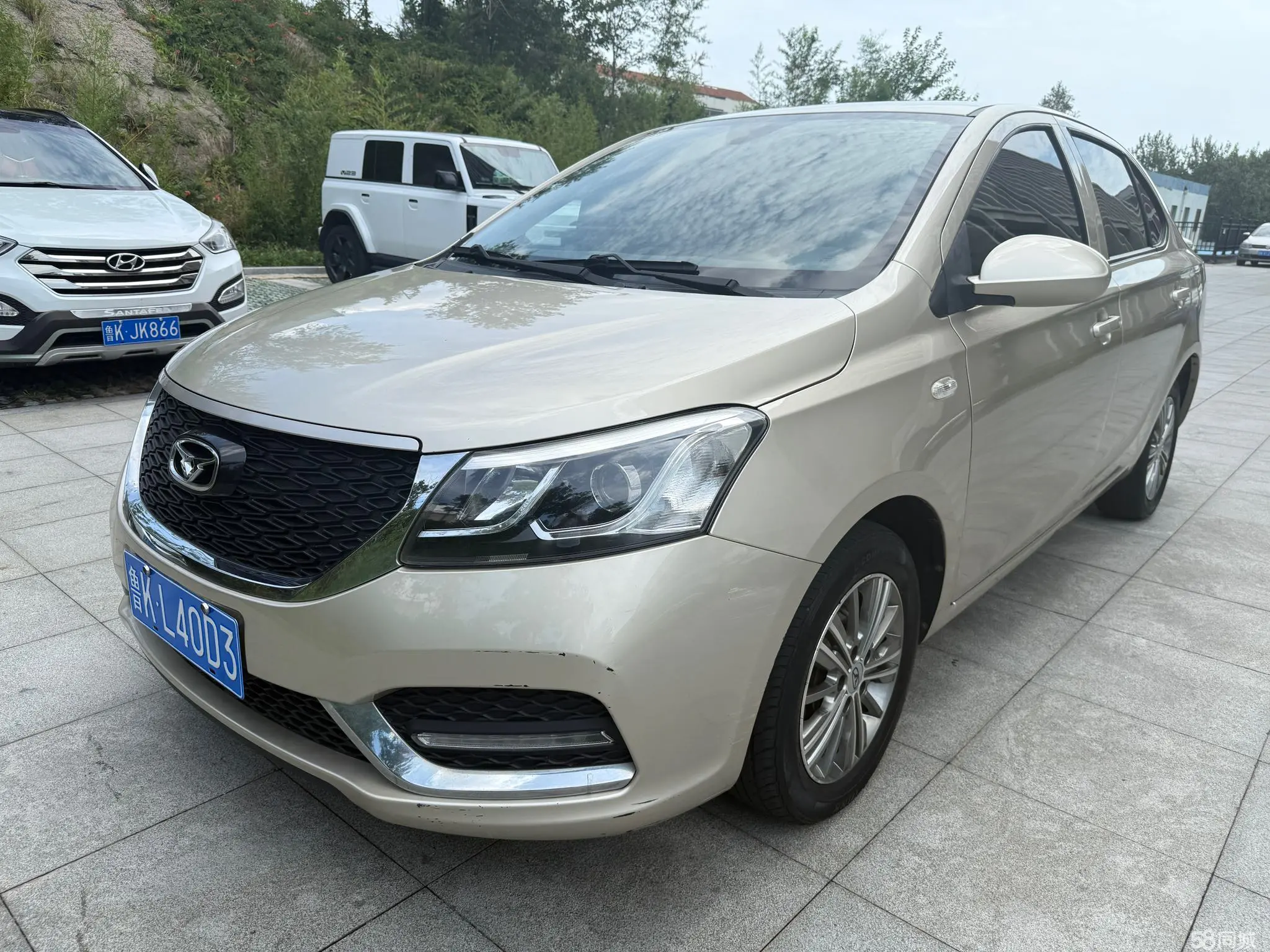 Kaiyi E3 2018 car image 