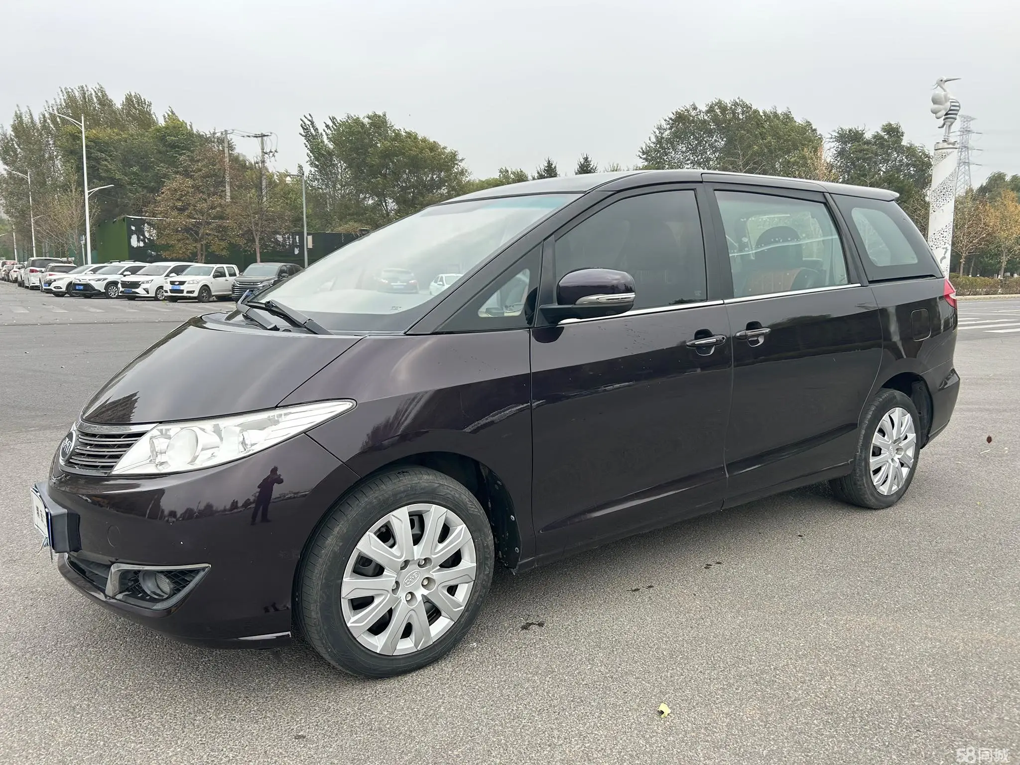 BYD M6 2016 car image 