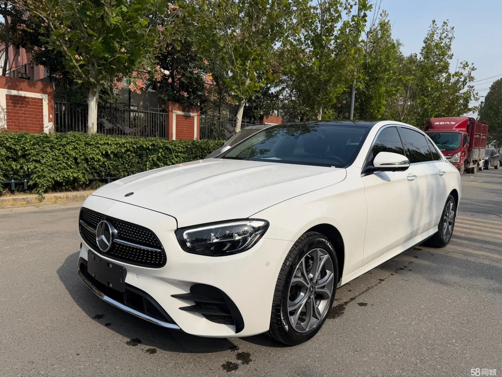 Mercedes-Benz E Class 2023 car image 