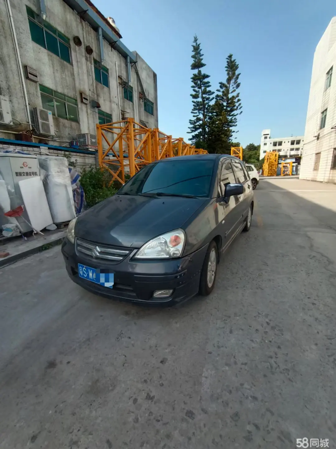 Suzuki Liana 2009 image de voiture 