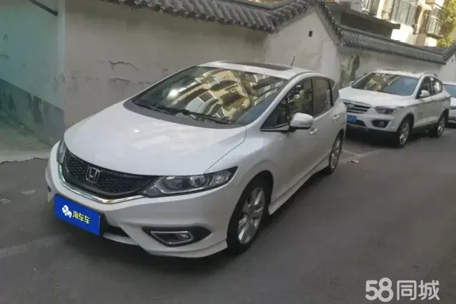 Honda Jade 2016 car image 