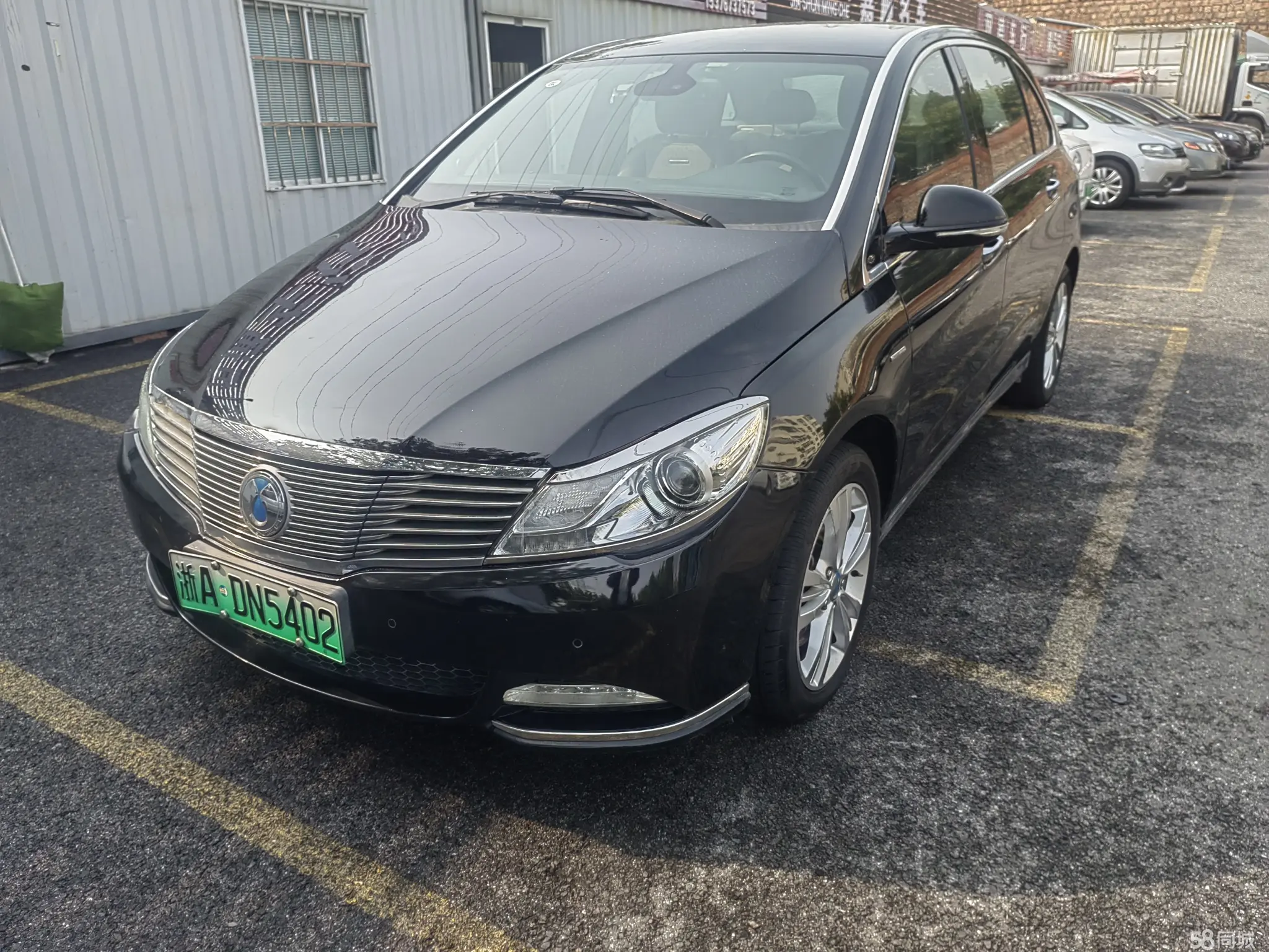 Denza DENZA 2017 car image 